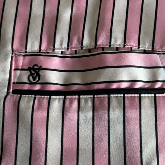 Victoria's Secret Pink and Black Women’s pajama set - Picture 5 of 10